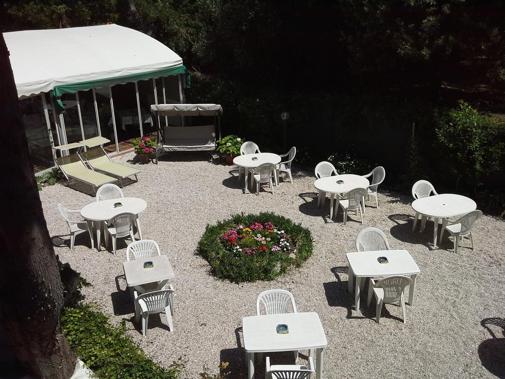 Hotel "Il Parco" B&B Сироло Экстерьер фото