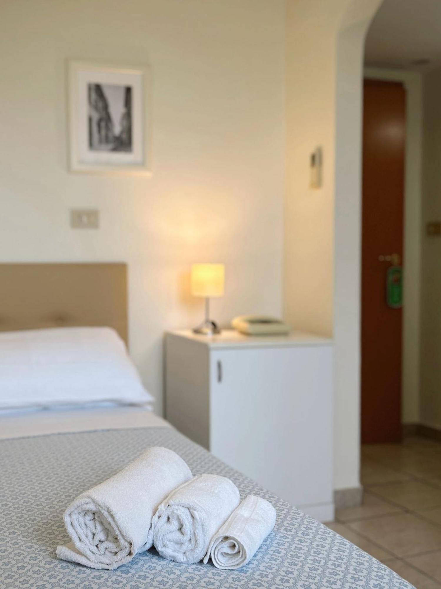 Hotel "Il Parco" B&B Сироло Экстерьер фото