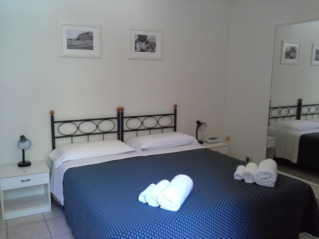 Hotel "Il Parco" B&B Сироло Экстерьер фото